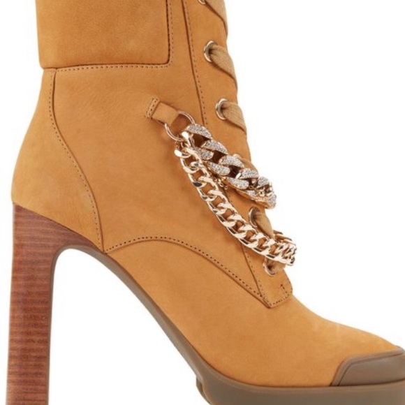 KARL LAGERFELD CUBAN LINK CHAIN DETAIL STILETTO BOOTIES - Picture 3 of 7